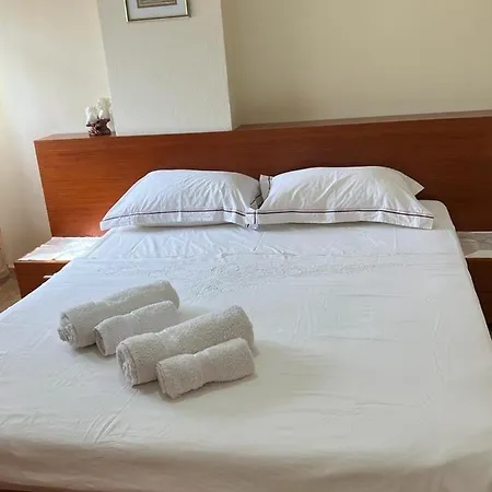 A&a 2 Bedroom * Golem (Tirana)