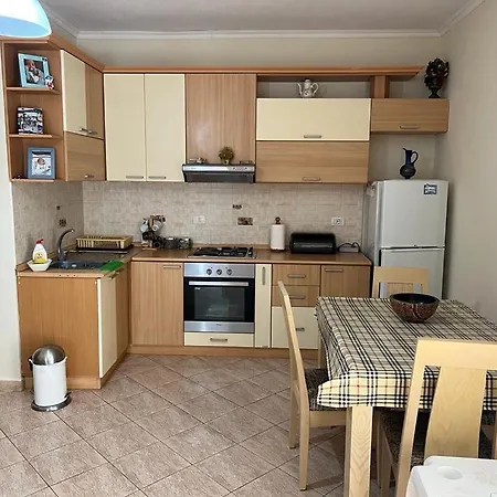 A&a 2 Bedroom غوليم